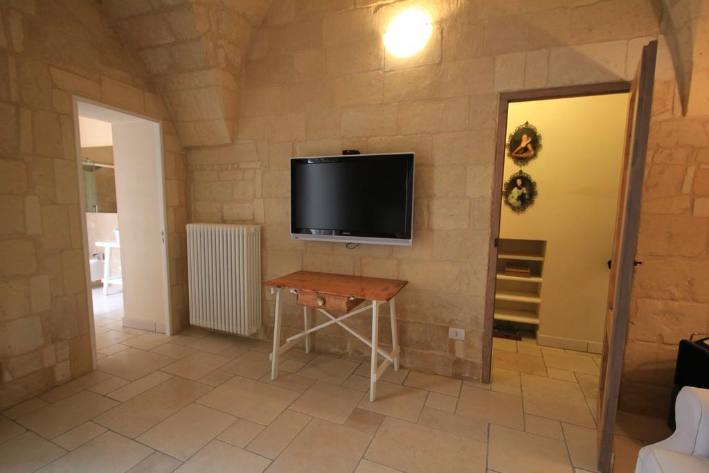La Suite Di Martina Lecce Habitación foto